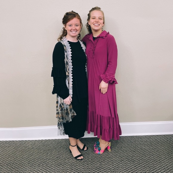 ✨✨MEET ME✨✨ - Picture 2 of 9